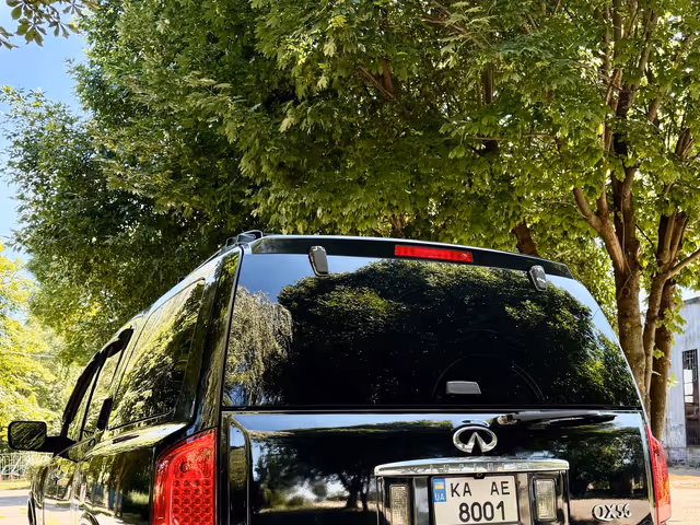 Infiniti QX56 - зображення 3
