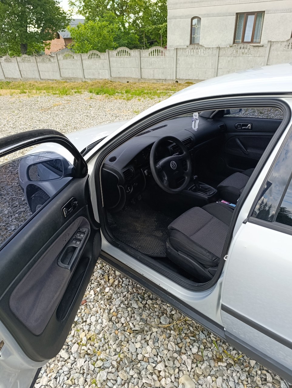 Volkswagen Passat - фото 10