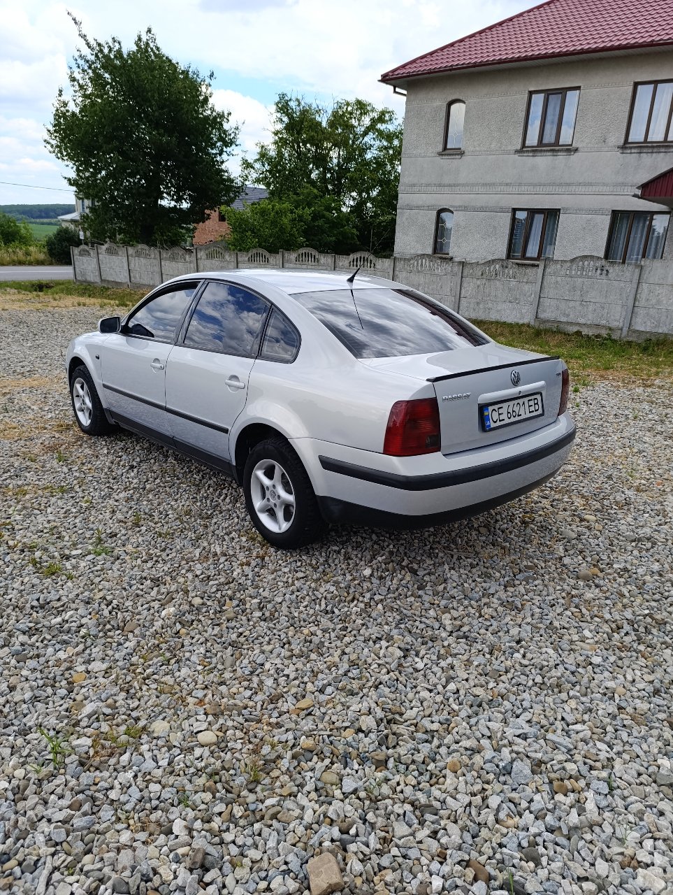 Volkswagen Passat - фото 6