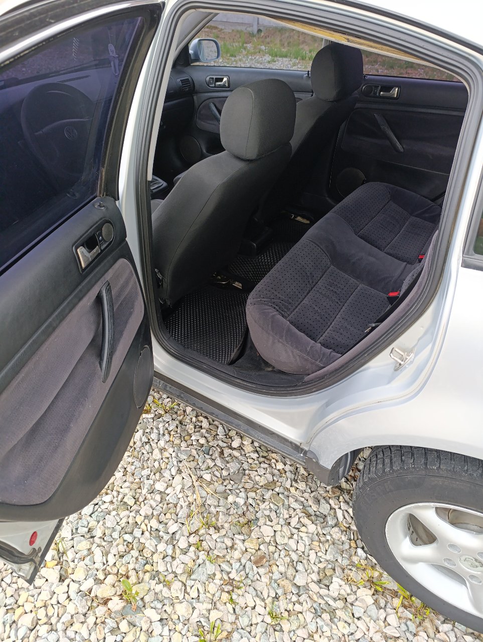 Volkswagen Passat - фото 12