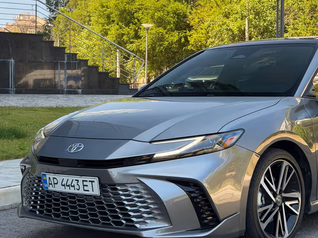 Toyota Camry - зображення 3