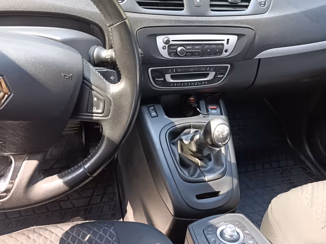 Renault Scenic - зображення 3