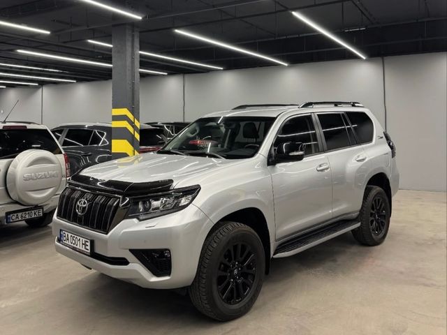 Toyota Land Cruiser Prado - фото 1