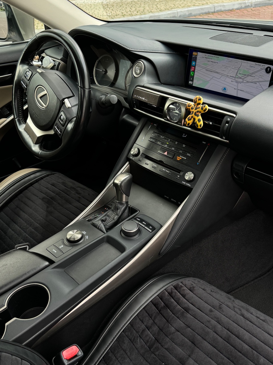 Lexus IS - фото 6