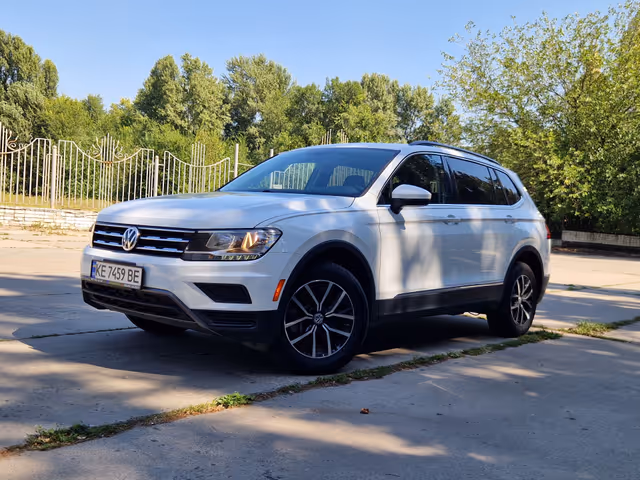 Volkswagen Tiguan - зображення 1