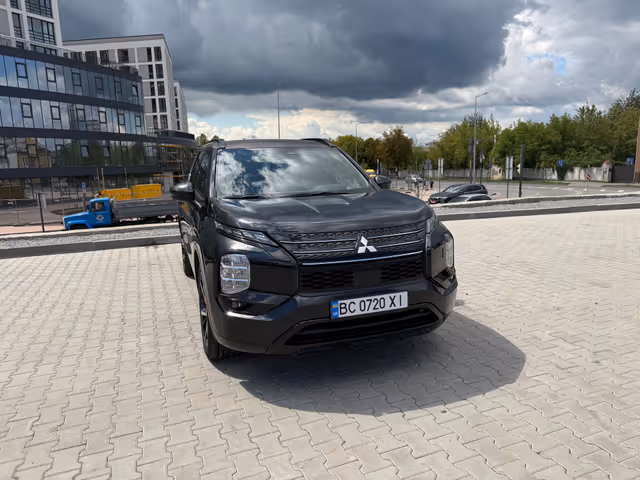 Mitsubishi Outlander 2023, Львів, $35 700 - зображення 3