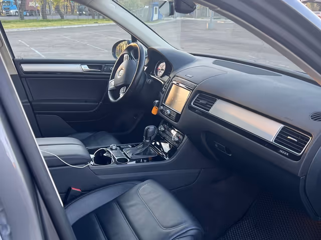 Volkswagen Touareg 2017, Миколаїв, $30 000 - зображення 5