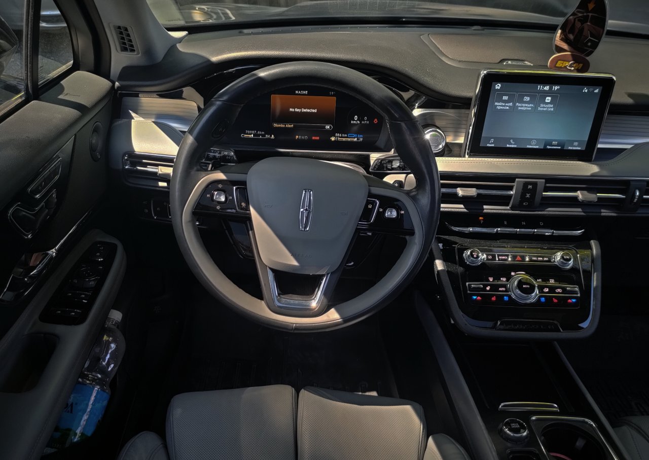 Lincoln Corsair - фото 18