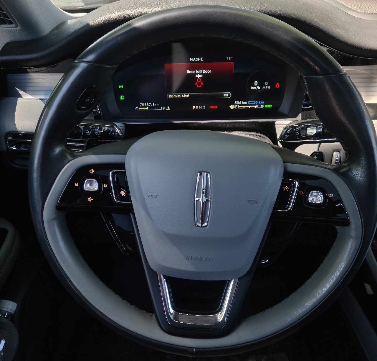Lincoln Corsair - фото 20