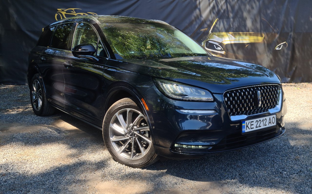 Lincoln Corsair - фото 8