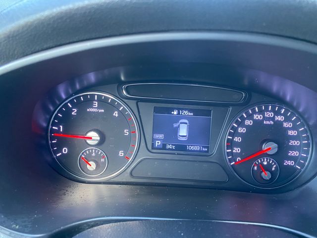 Kia Sorento - фото 5