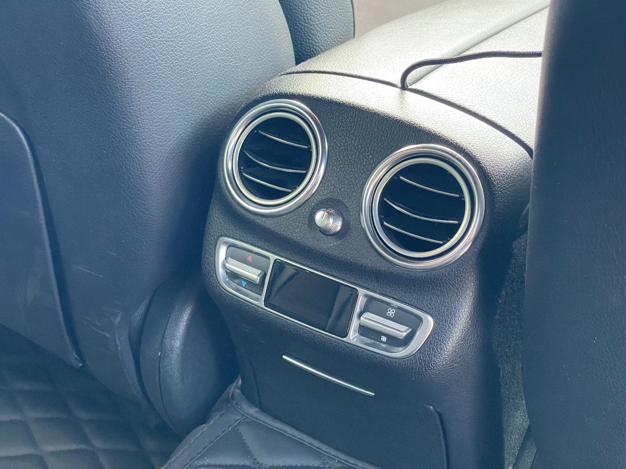 Mercedes-Benz E-Класс - фото 19