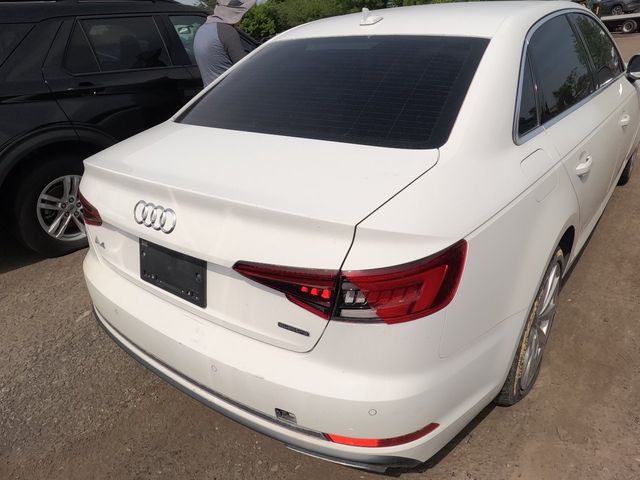 Audi A4 - фото 1
