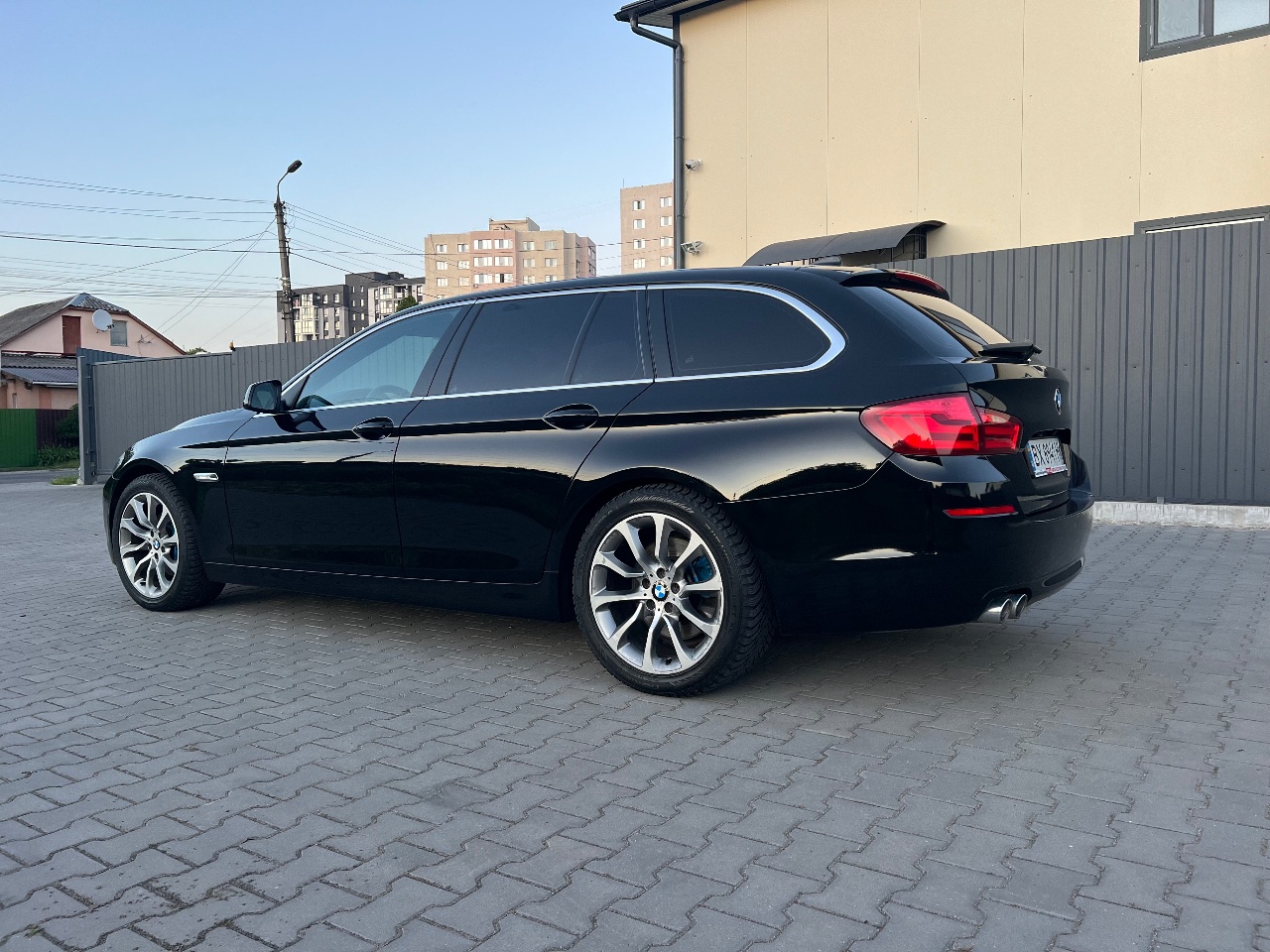 BMW 5 серії - фото 15