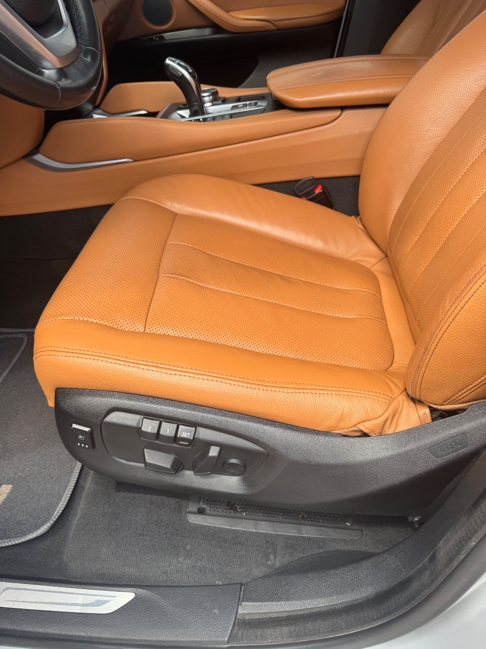 BMW X6 - фото 11