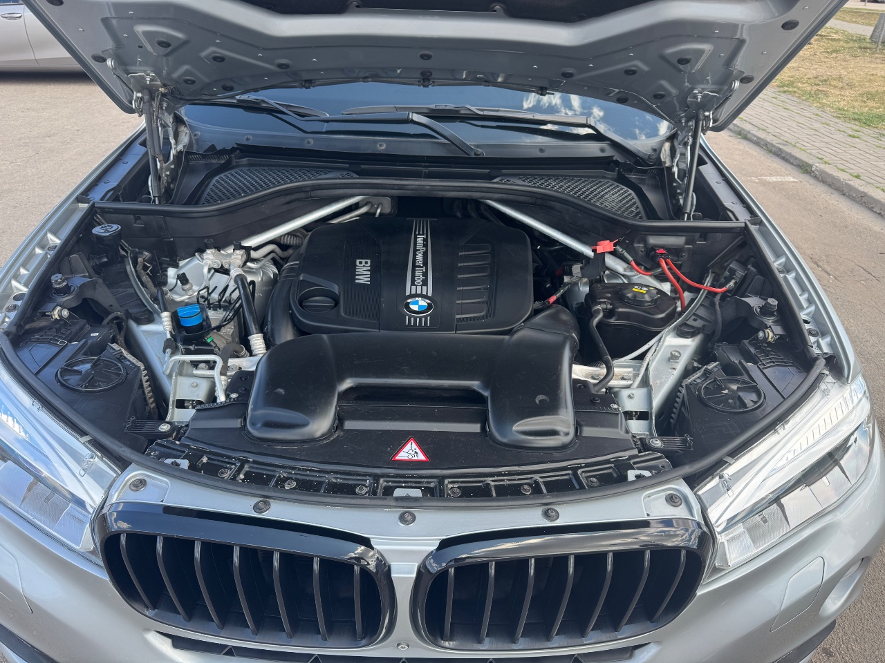 BMW X6 - фото 9