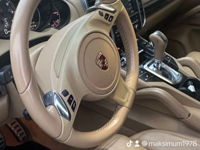 Porsche Cayenne - зображення 5