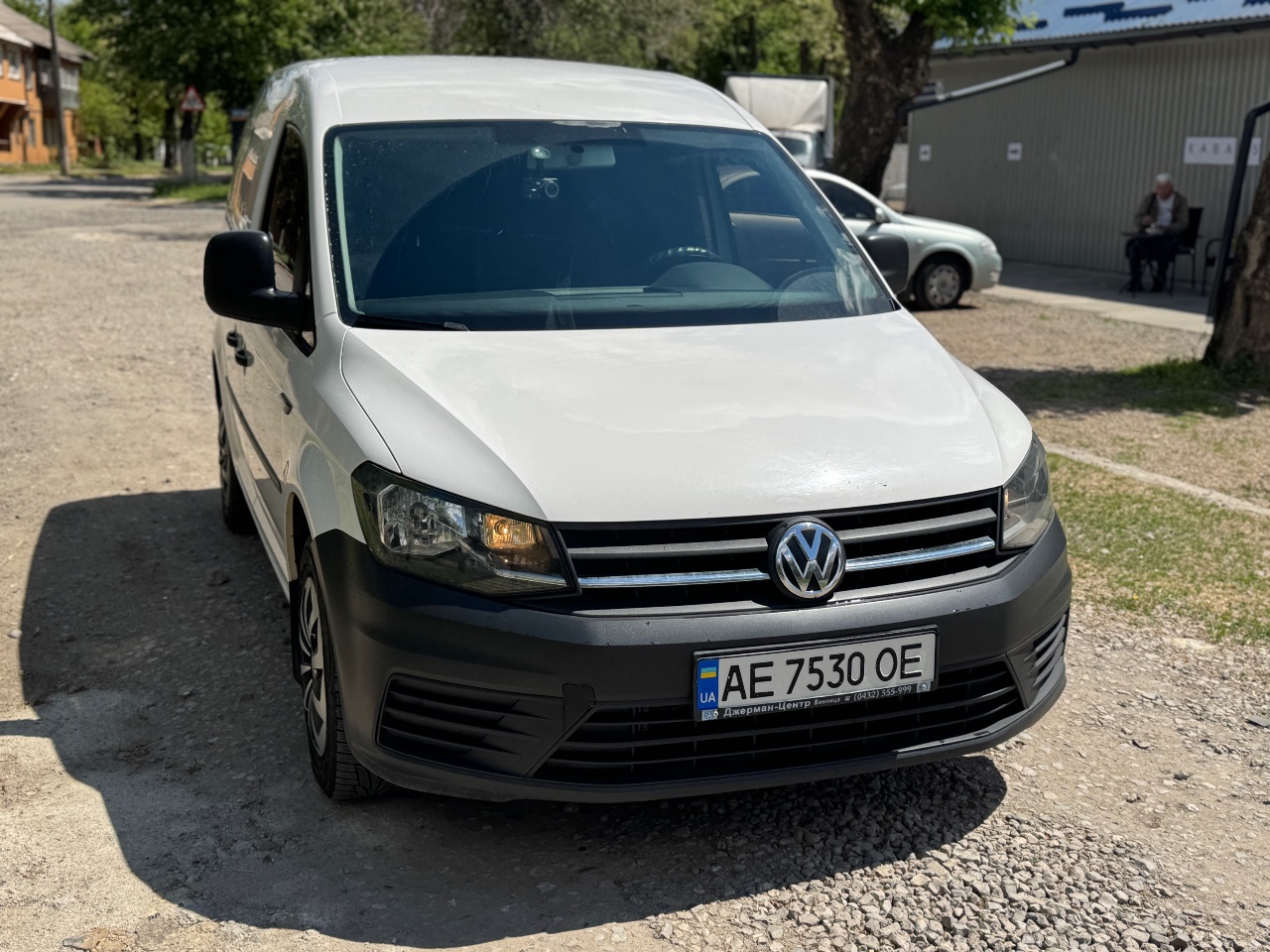 Volkswagen Caddy - фото 3