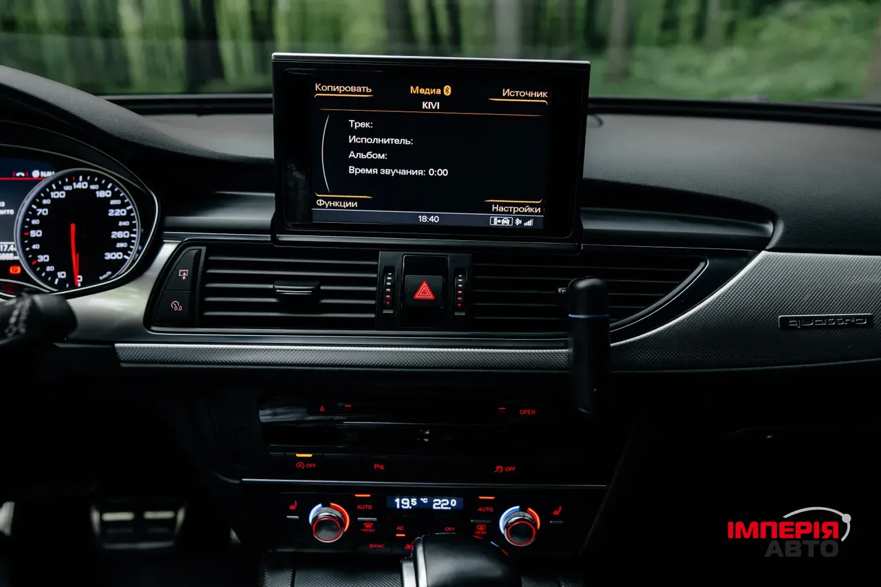 Audi A6 - фото 29