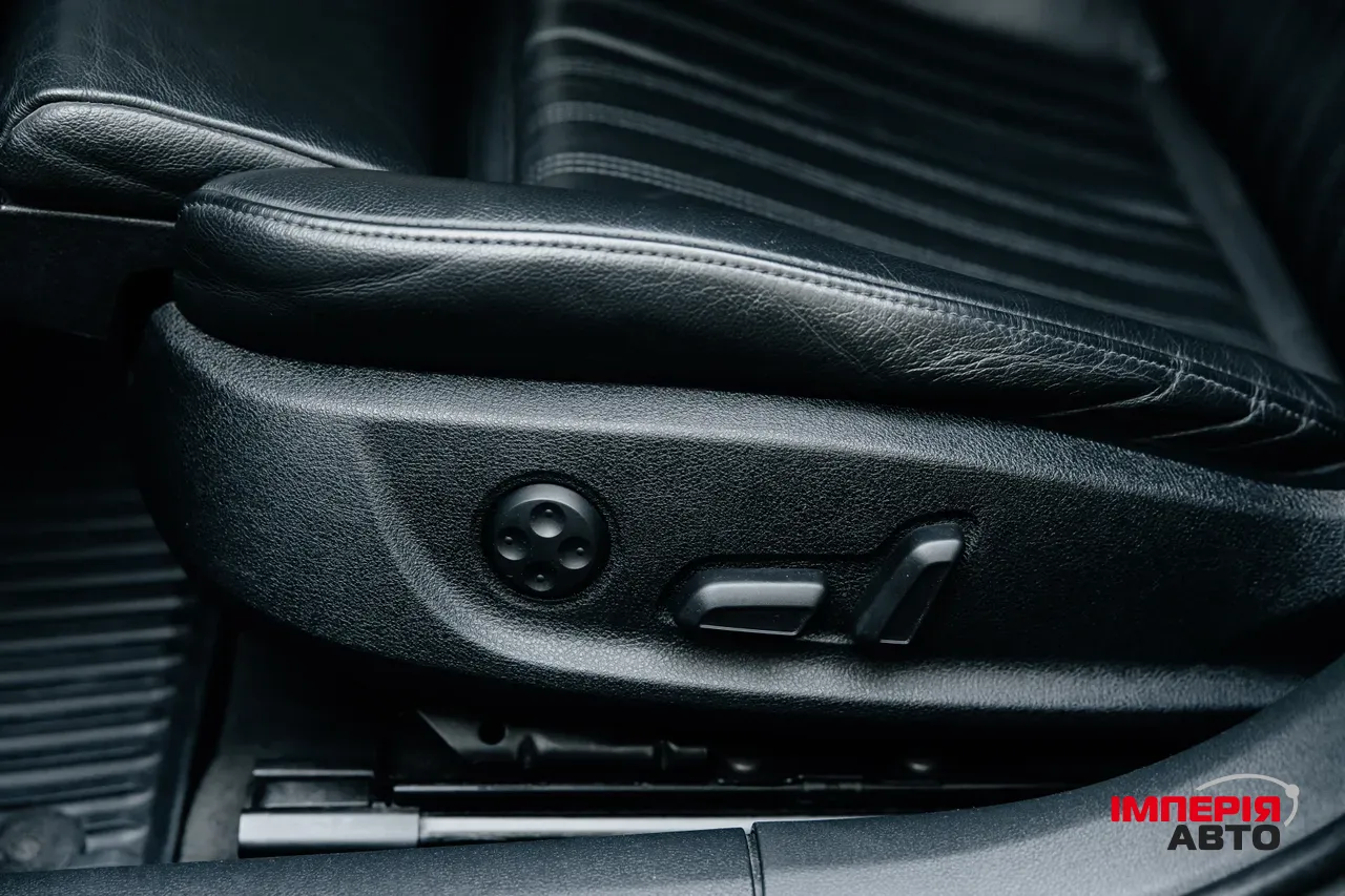 Audi A6 - фото 20