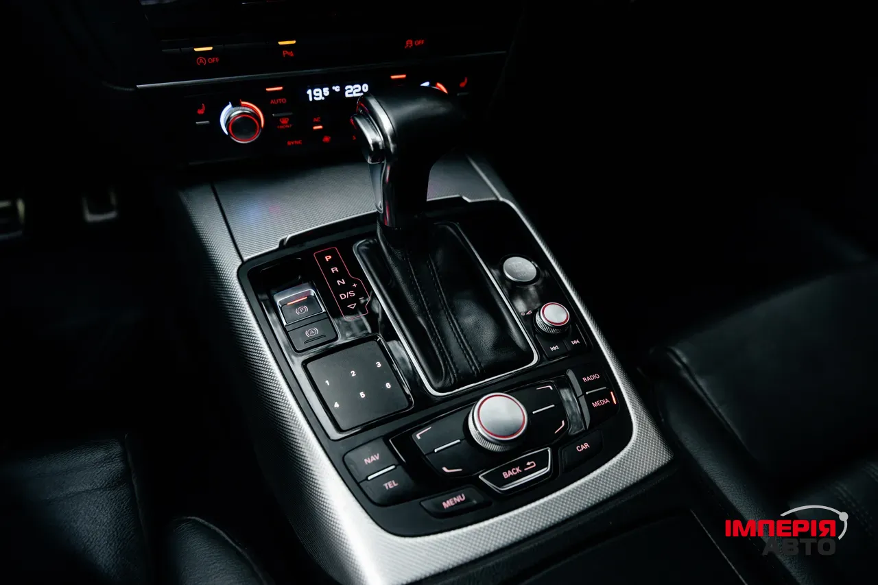 Audi A6 - фото 34