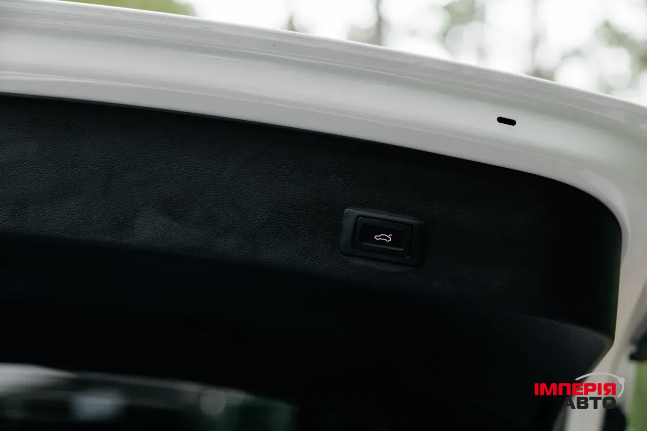 Audi A6 - фото 46