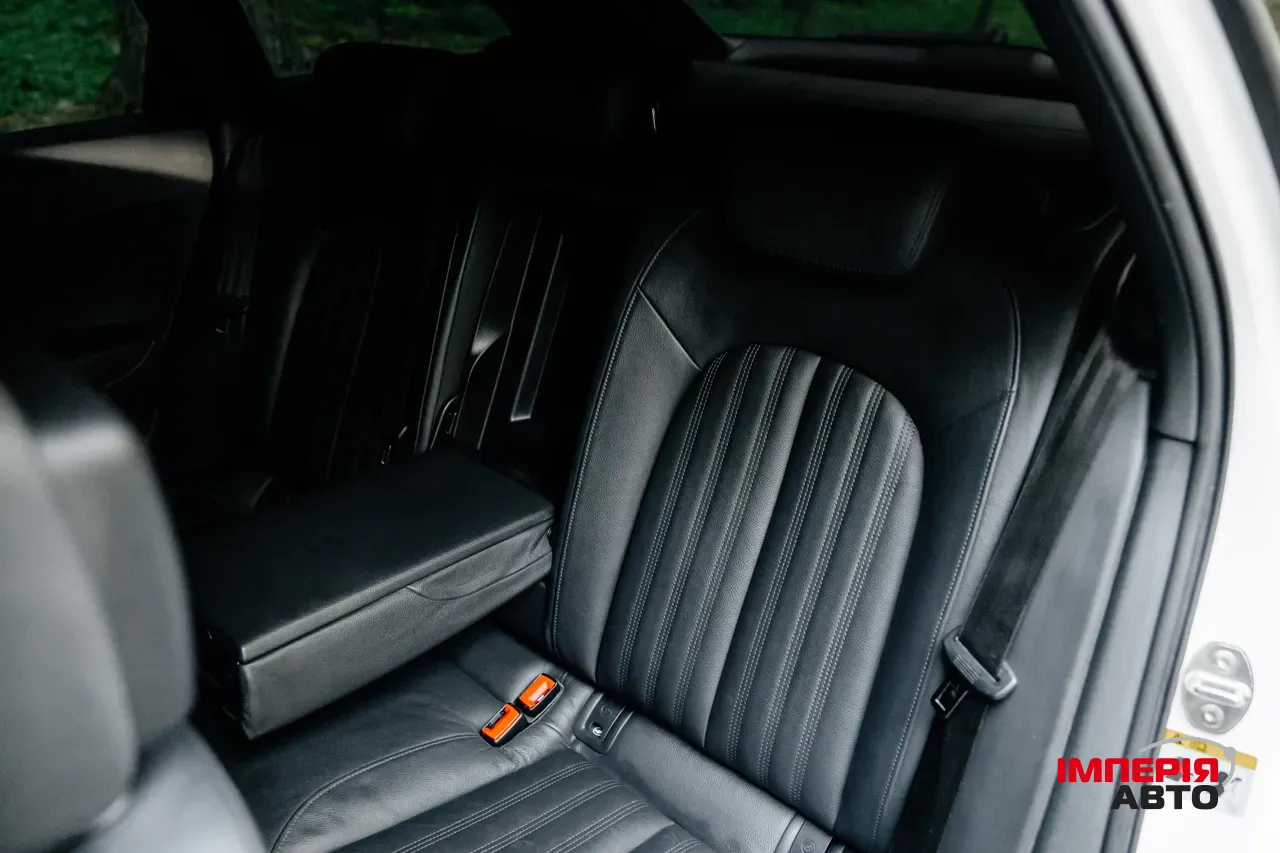 Audi A6 - фото 44