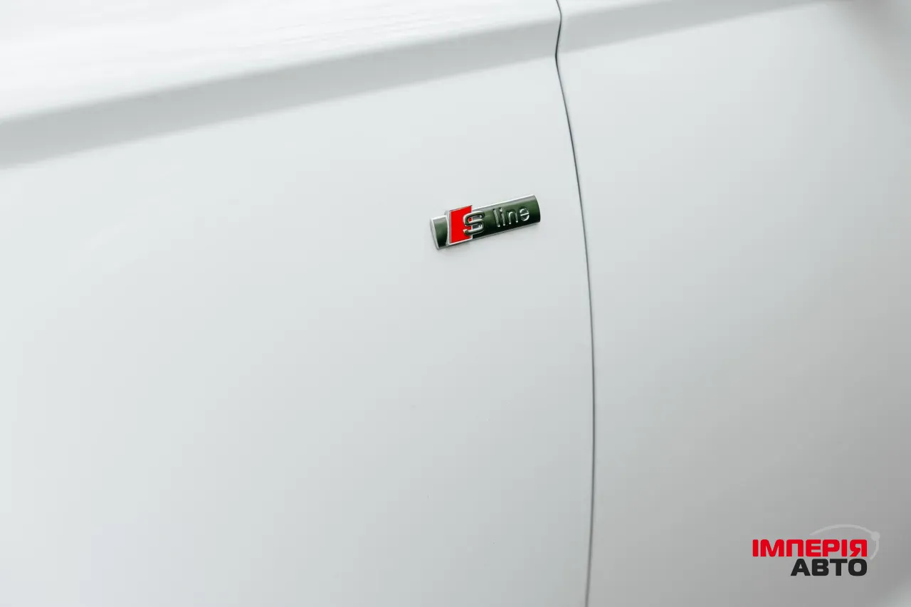 Audi A6 - фото 13