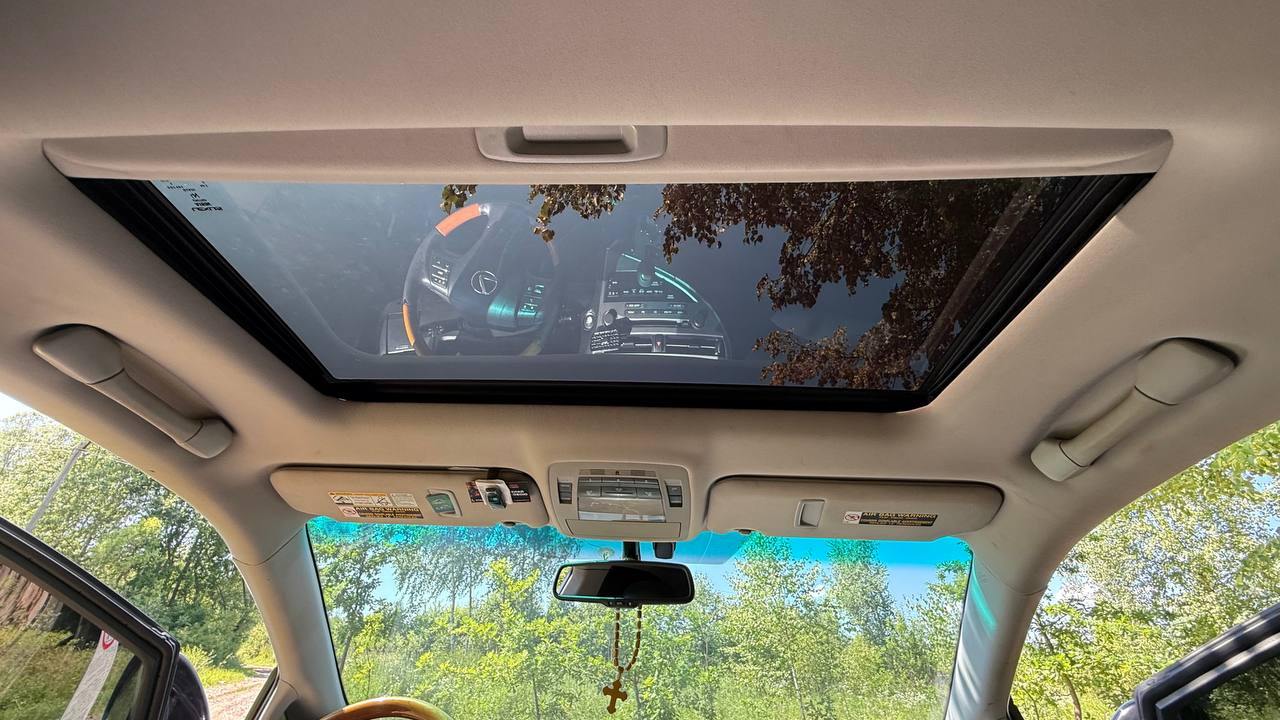 Lexus RX - фото 3