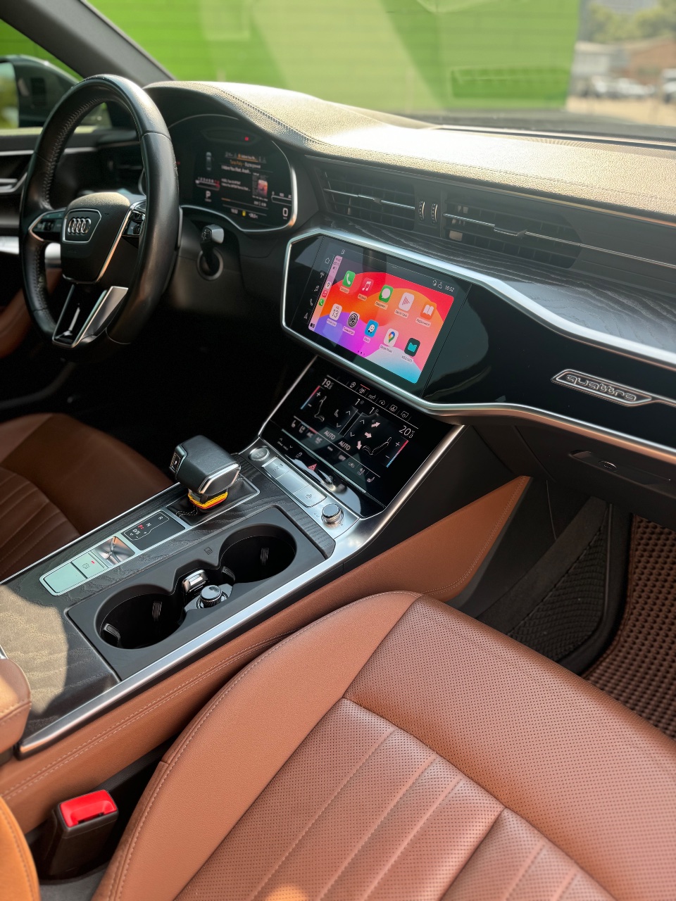 Audi A6 - фото 11