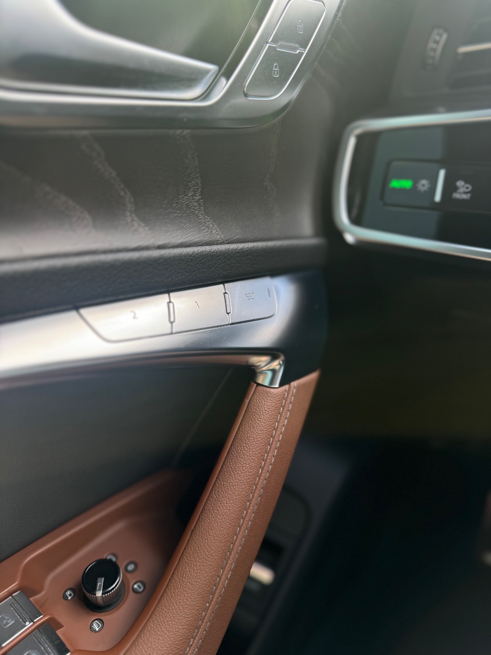 Audi A6 - фото 21