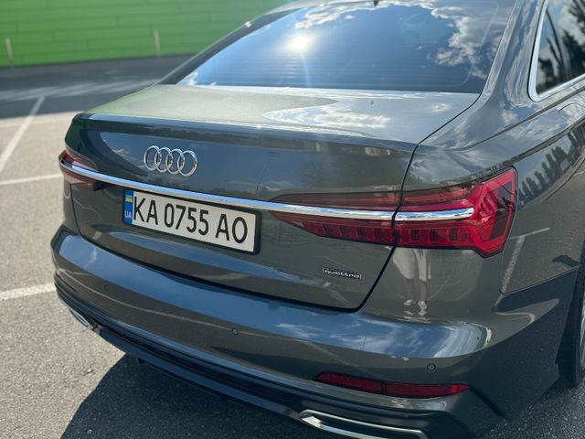 Audi A6 - фото 5