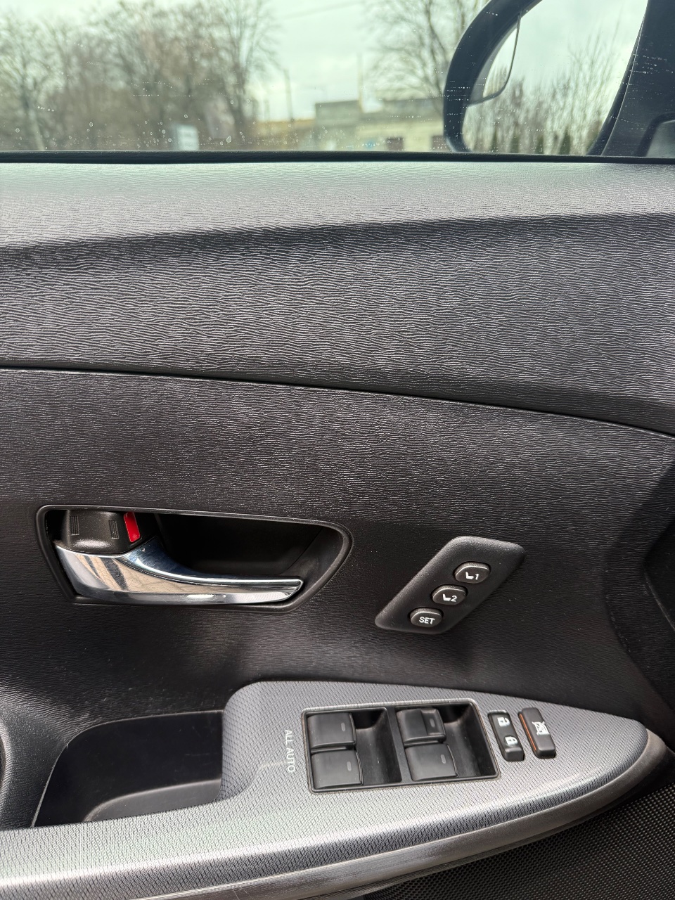 Toyota Venza - фото 7