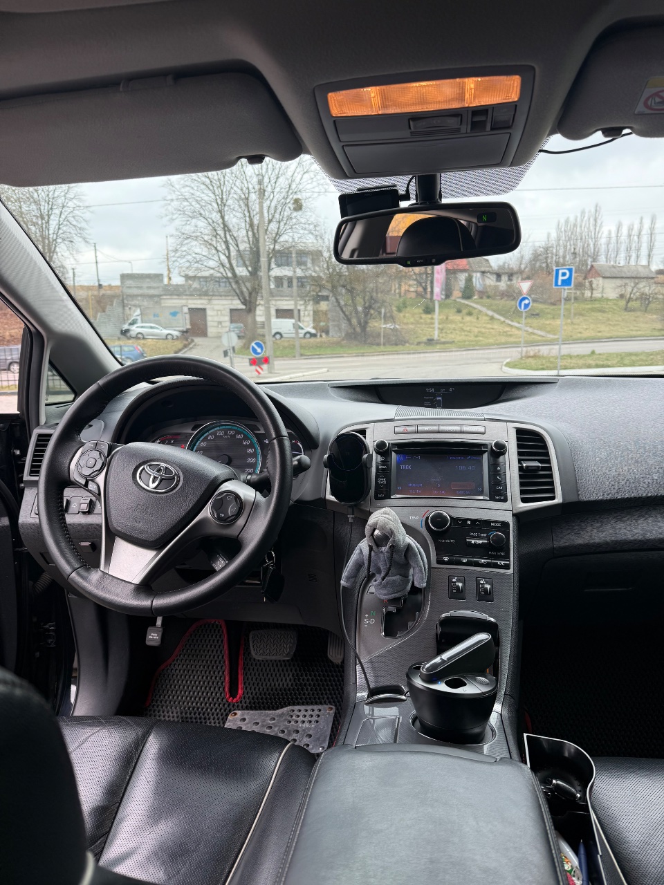 Toyota Venza - фото 4