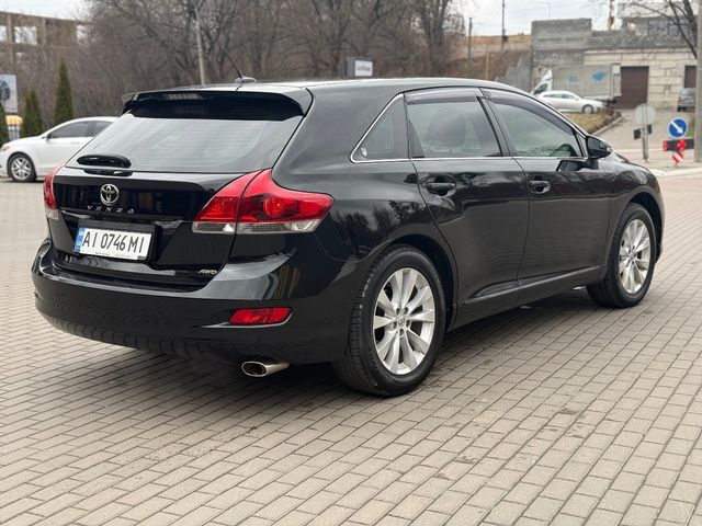 Toyota Venza - фото 2