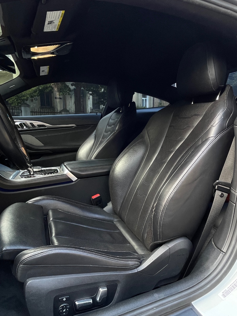 BMW 8 серії - фото 13