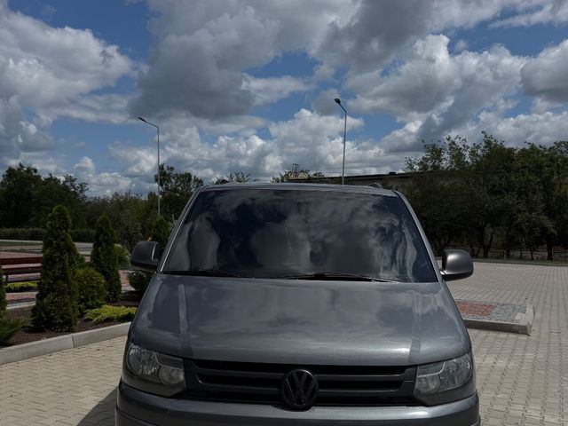 Volkswagen Transporter - фото 2