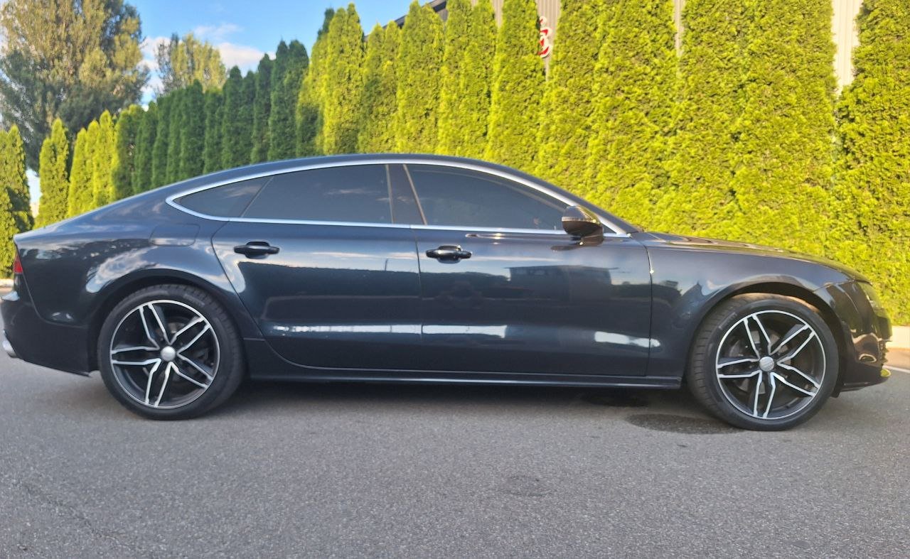 Audi A7 - фото 6