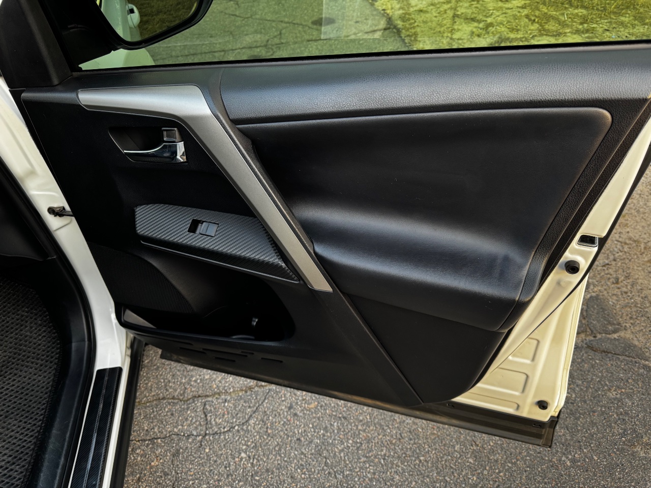 Toyota RAV4 - фото 15