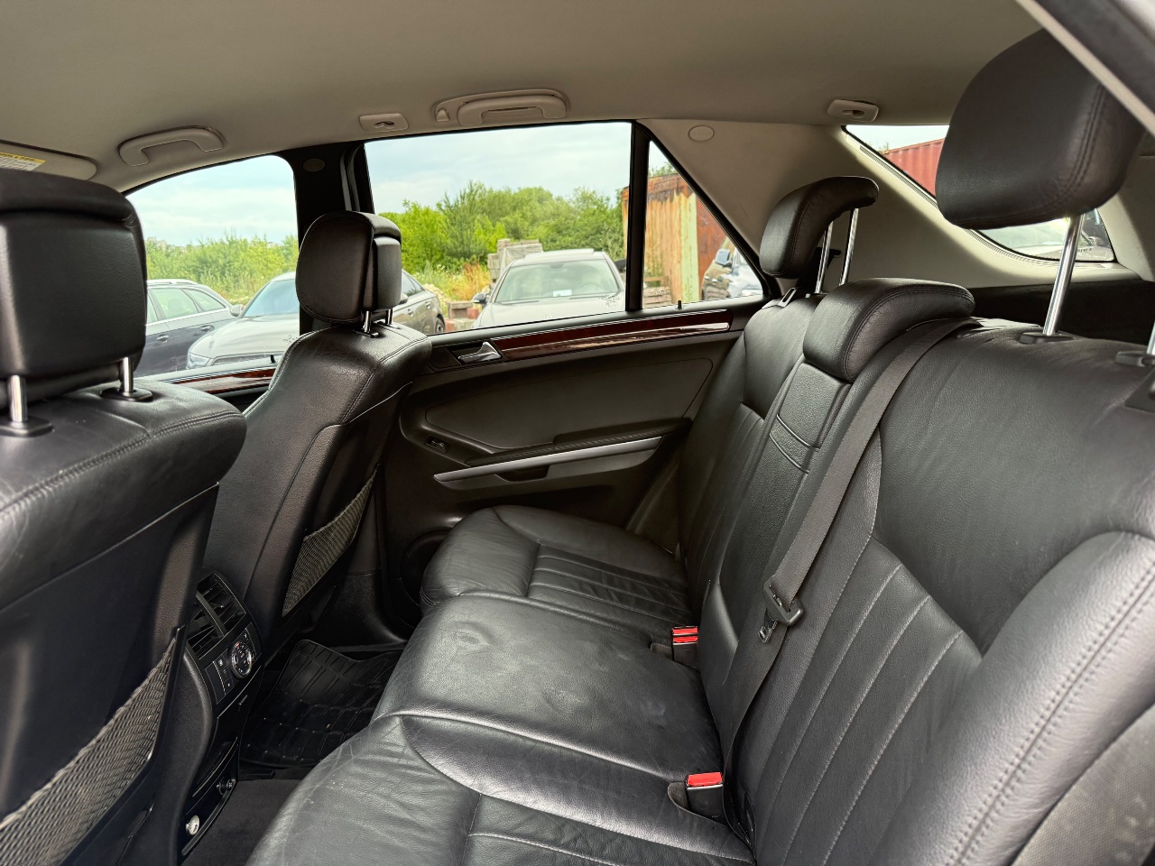 Mercedes-Benz M-Класс - фото 19