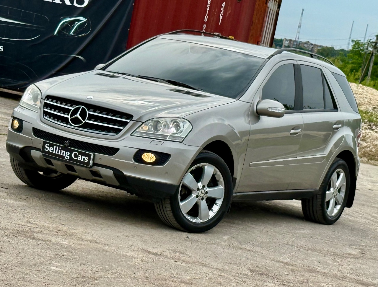 Mercedes-Benz M-Класс - фото 1