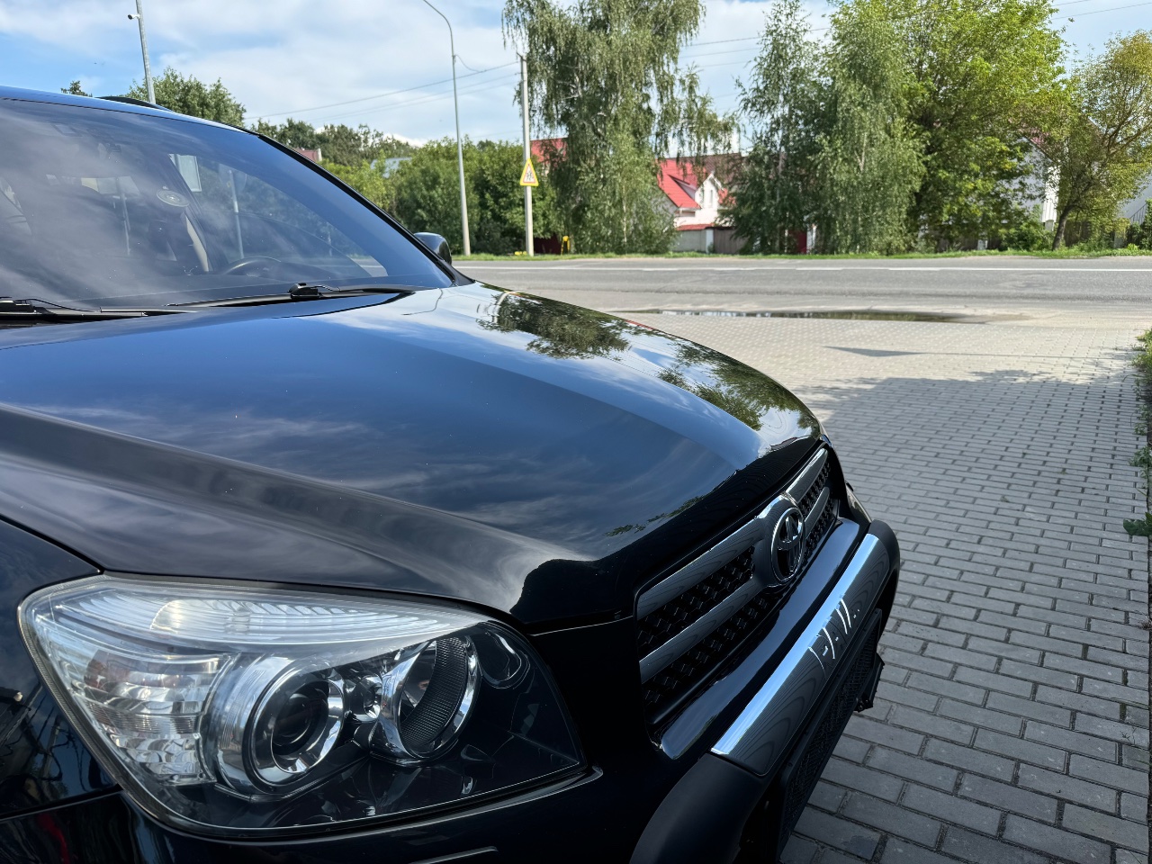 Toyota RAV4 - фото 5