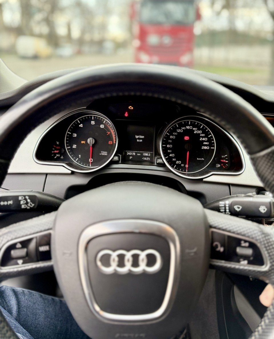 Audi A5 - фото 15