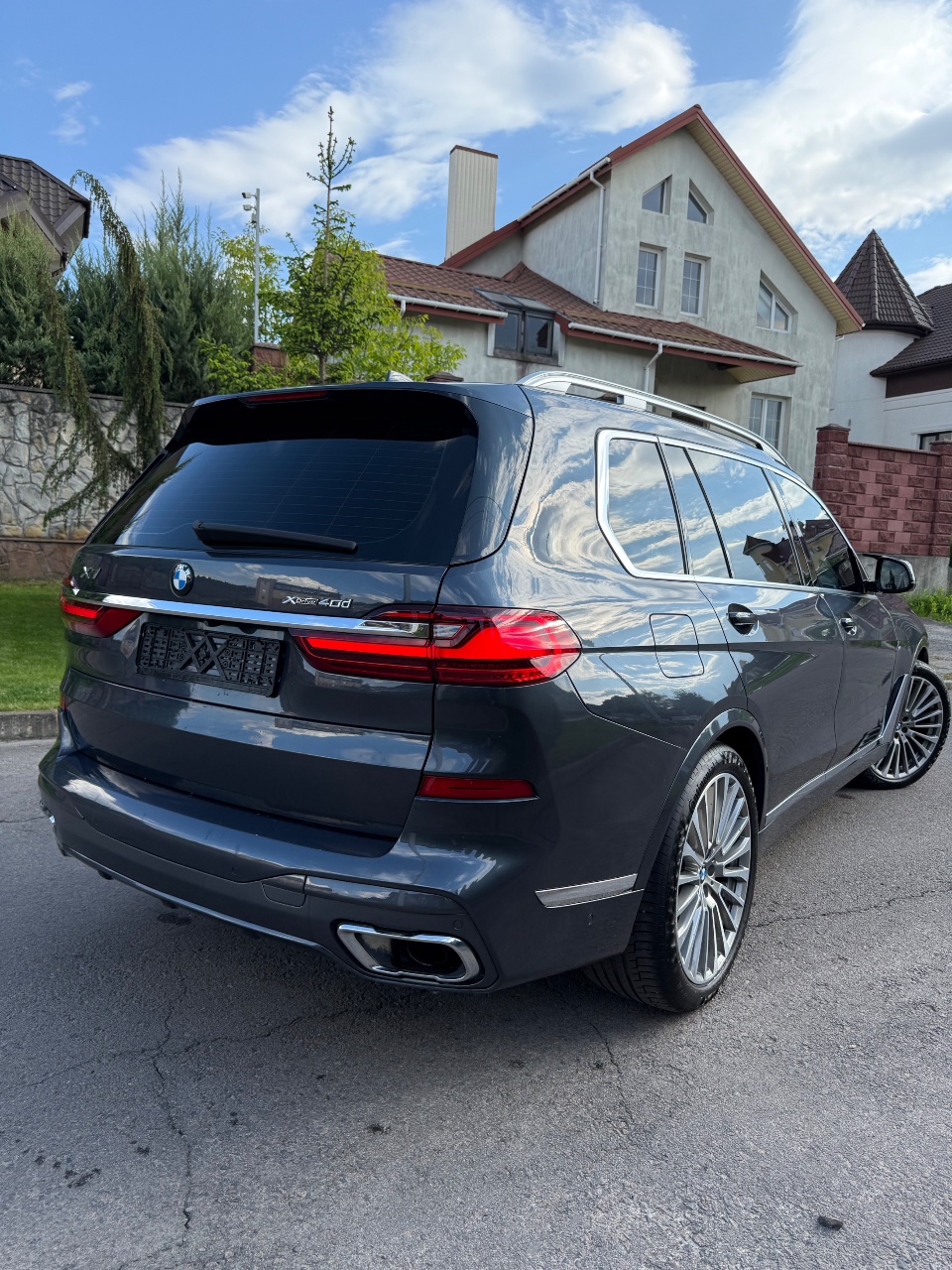 BMW X7 - фото 8