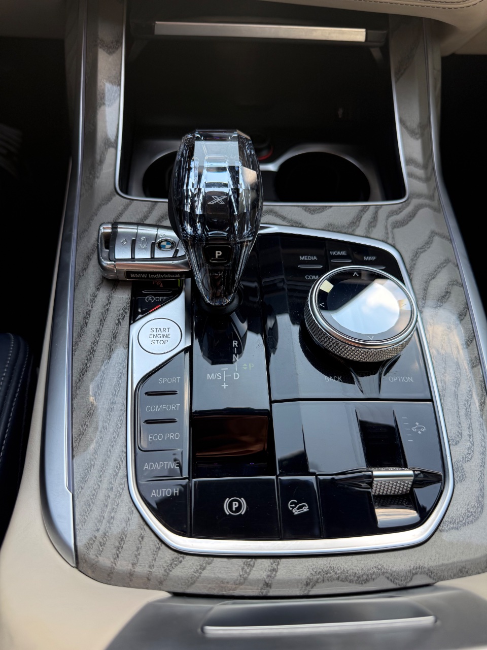 BMW X7 - фото 19
