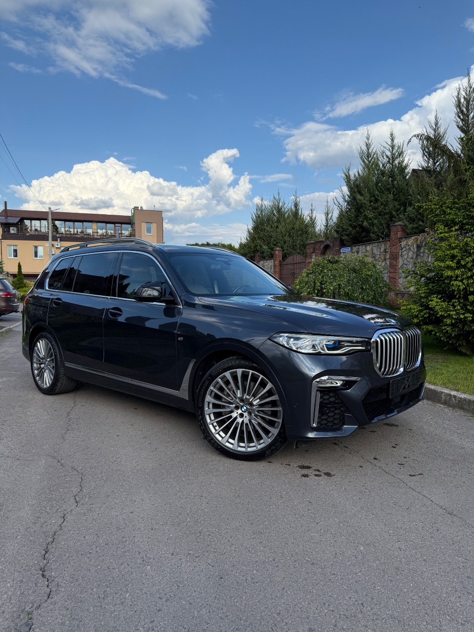 BMW X7 - фото 35