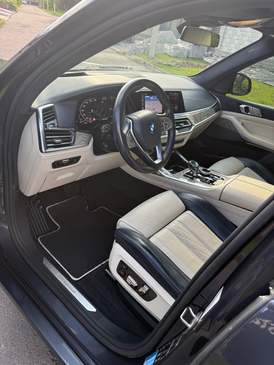 BMW X7 - фото 27