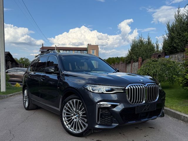 BMW X7 - фото 2