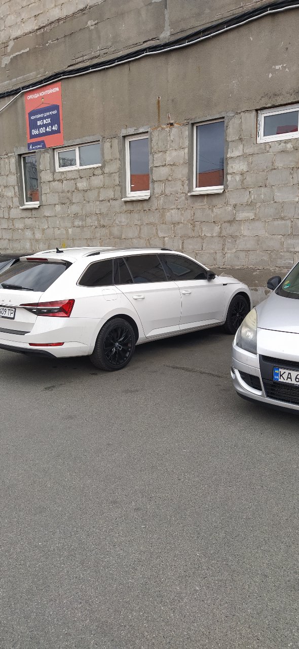 Skoda Superb - фото 7