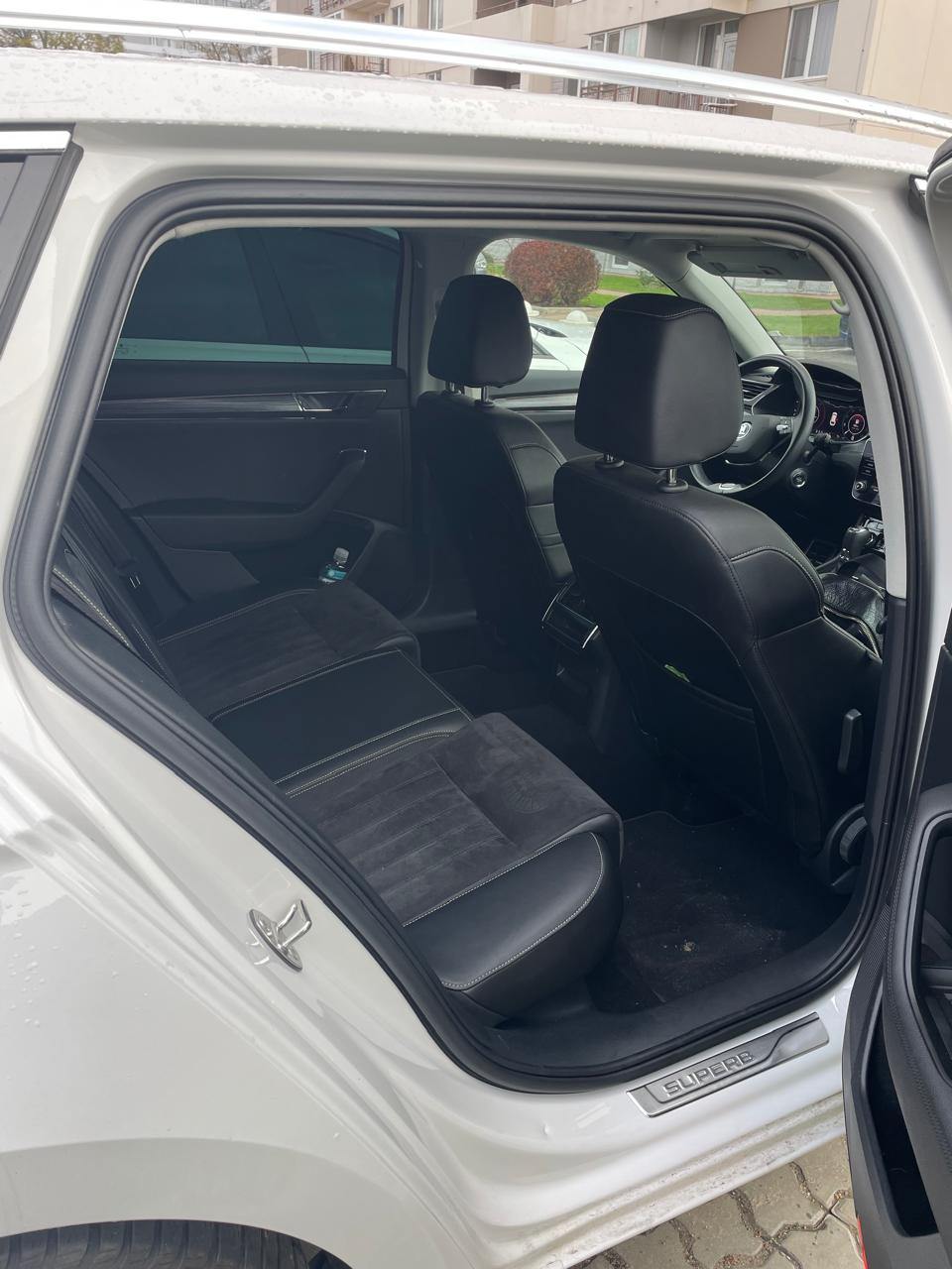 Skoda Superb - фото 6